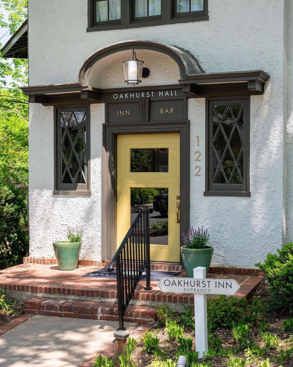 Oakhurst Inn At The University Charlottesville Exterior foto